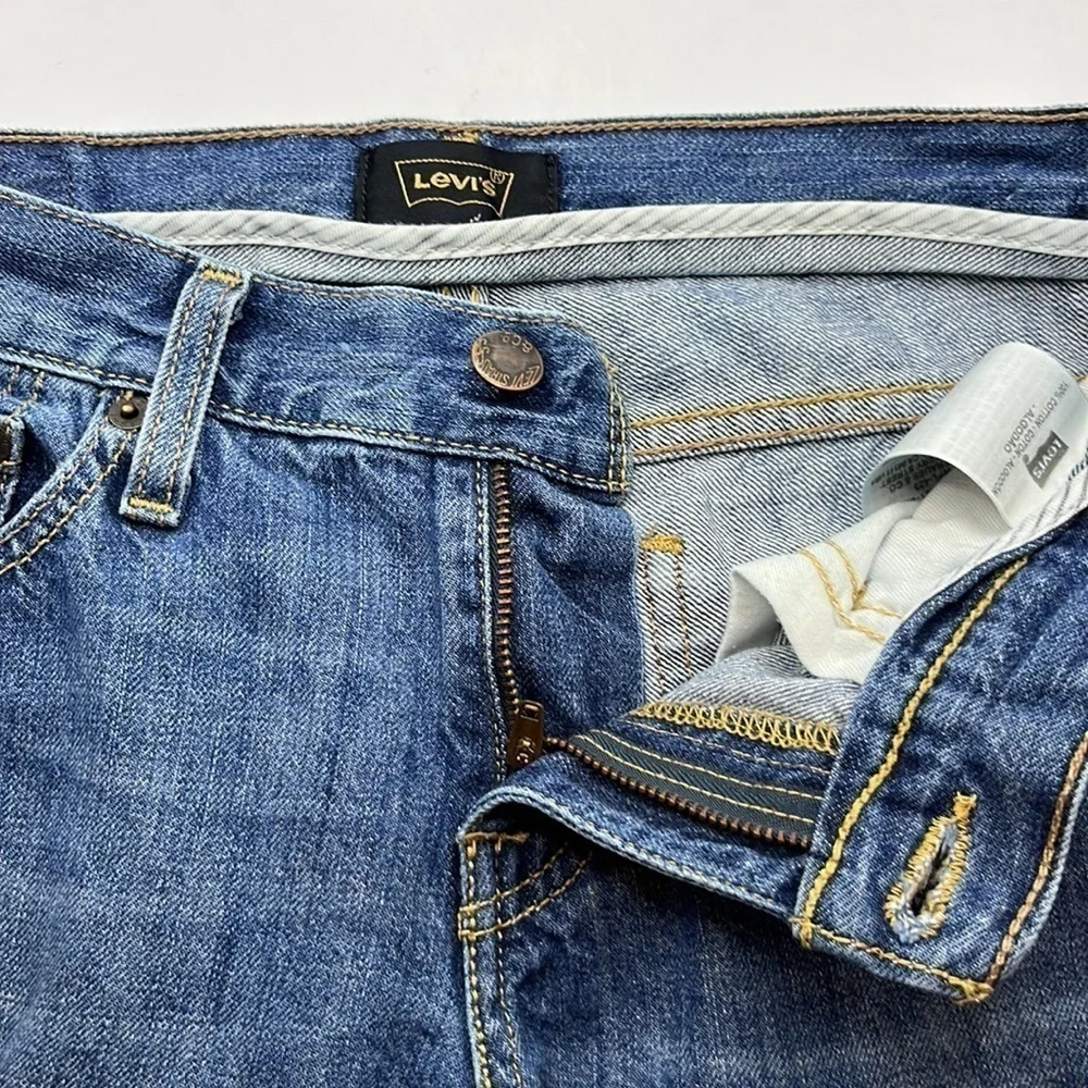 Levi’s Black Label Size 1